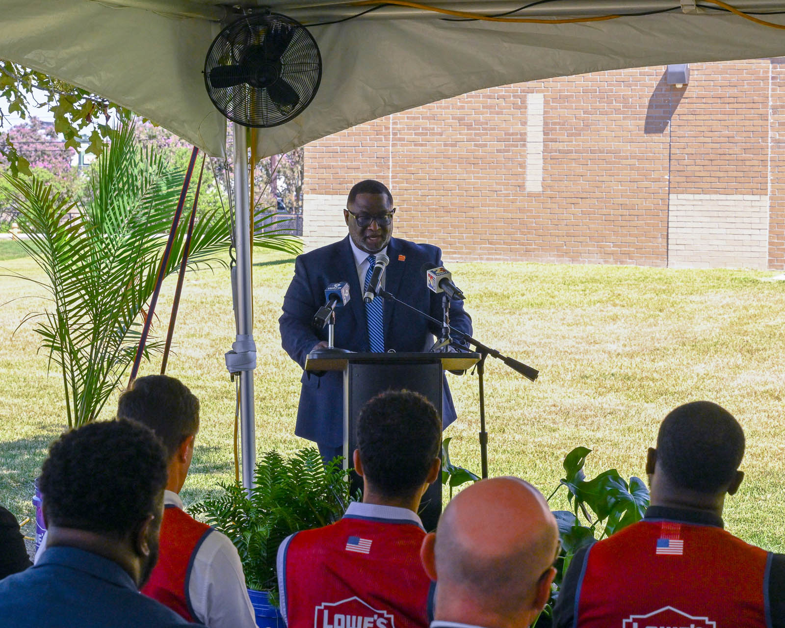 Chancellor Willie E. Smith Sr. speaking at the Capital City Construction Lab ribbon-cutting ceremony